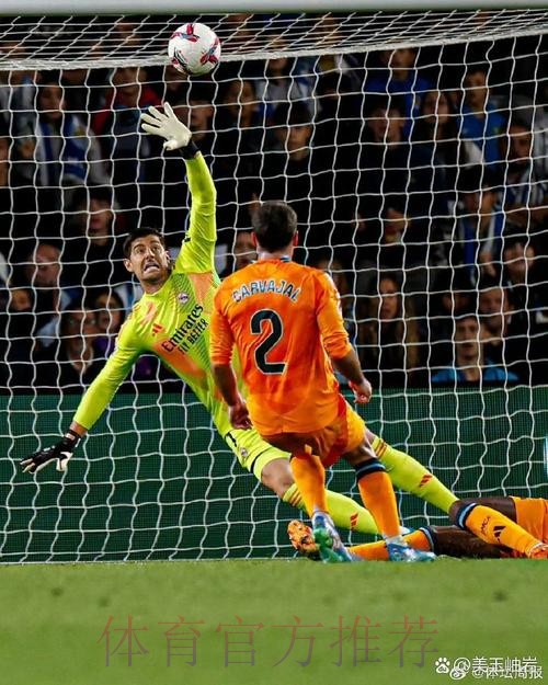 库尔图瓦:还有国王杯欧冠竞争 其它球队只能踢联赛 库尔图瓦:还有国王杯欧冠竞争 其它球队只能踢联赛